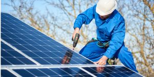 Installation Maintenance Panneaux Solaires Photovoltaïques à Montreuil-sur-Breche